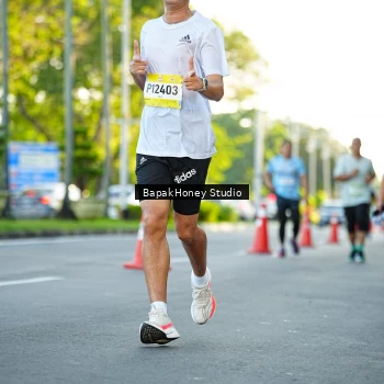 Runner Photo 1555526