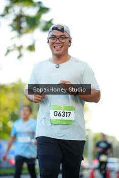 Runner Photo 1555550