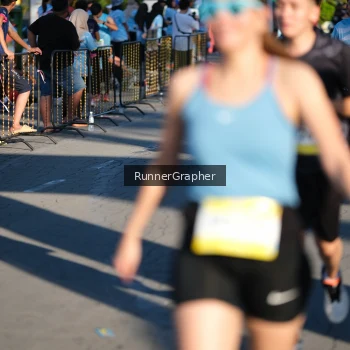 Runner Photo 1555563