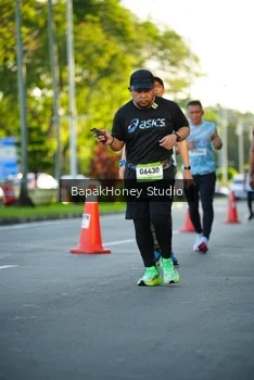 Runner Photo 1555654