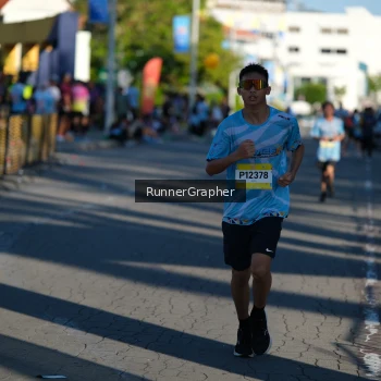 Runner Photo 1555871