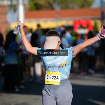 Runner Photo 1555893