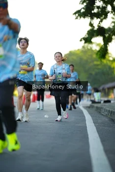 Runner Photo 1555960