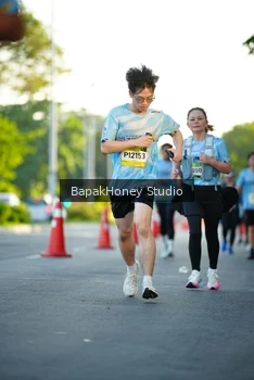 Runner Photo 1555972
