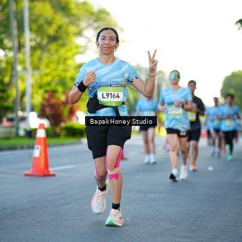 Runner Photo 1556217
