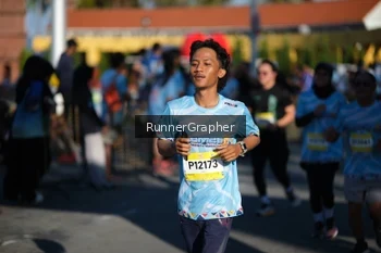 Runner Photo 1556227