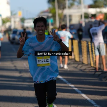 Runner Photo 1556236