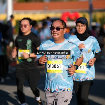 Runner Photo 1556238