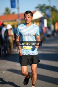 Runner Photo 1556284