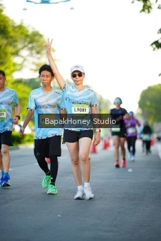 Runner Photo 1556325