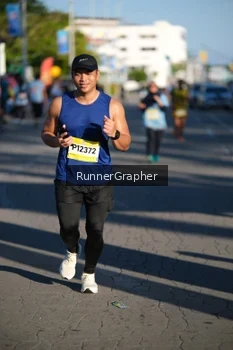 Runner Photo 1556382