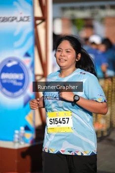 Runner Photo 1556383