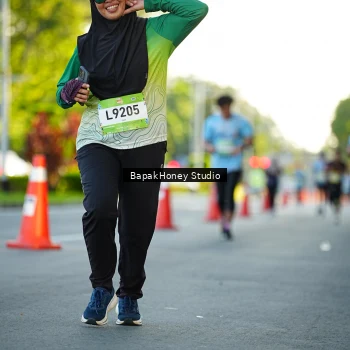 Runner Photo 1556417