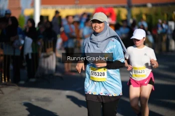 Runner Photo 1556456