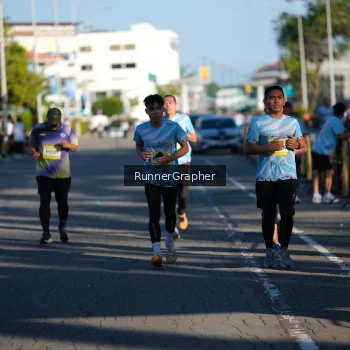 Runner Photo 1556747