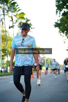 Runner Photo 1556762