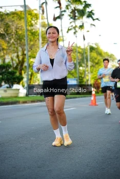 Runner Photo 1556792