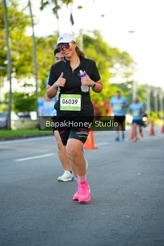 Runner Photo 1556797