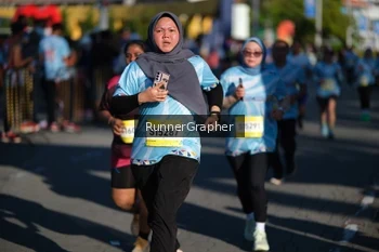 Runner Photo 1556816