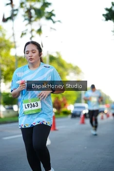Runner Photo 1556854