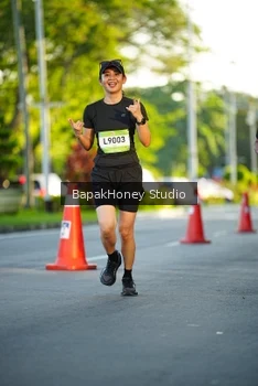 Runner Photo 1556977