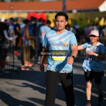 Runner Photo 1556992
