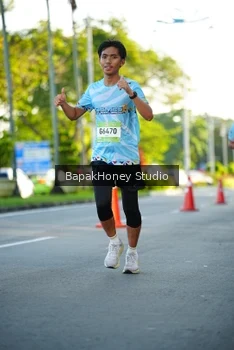 Runner Photo 1557020