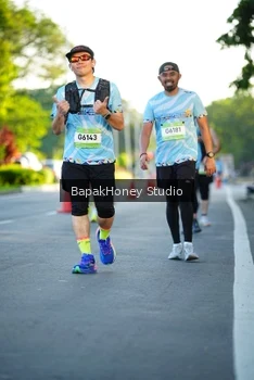 Runner Photo 1557072