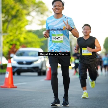 Runner Photo 1557148