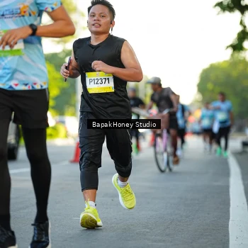 Runner Photo 1557161