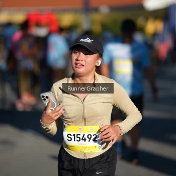 Runner Photo 1557225