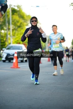 Runner Photo 1557327