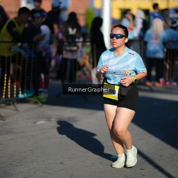 Runner Photo 1557329
