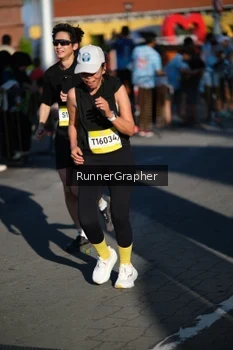 Runner Photo 1557371