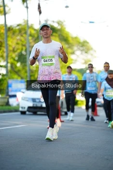 Runner Photo 1557467