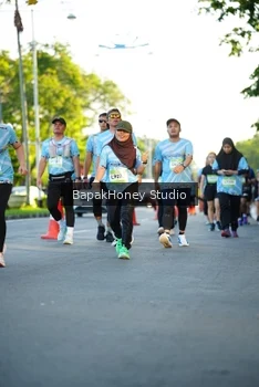 Runner Photo 1557479