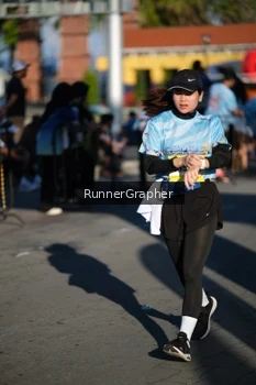 Runner Photo 1557527