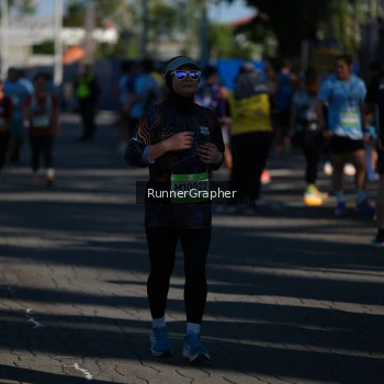 Runner Photo 1557870