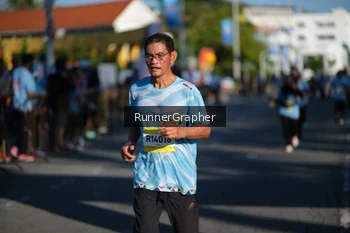 Runner Photo 1558021