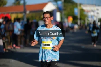 Runner Photo 1558038