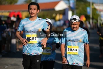 Runner Photo 1558162