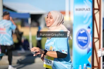 Runner Photo 1558194