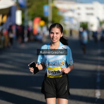 Runner Photo 1558208