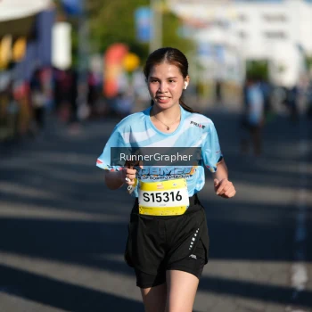 Runner Photo 1558212