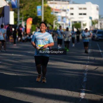Runner Photo 1558222