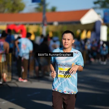 Runner Photo 1558459