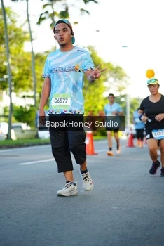 Runner Photo 1558903
