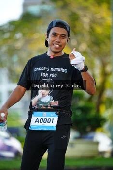 Runner Photo 1558970