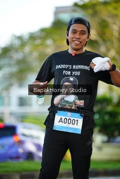 Runner Photo 1558979