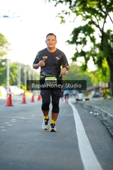 Runner Photo 1559205
